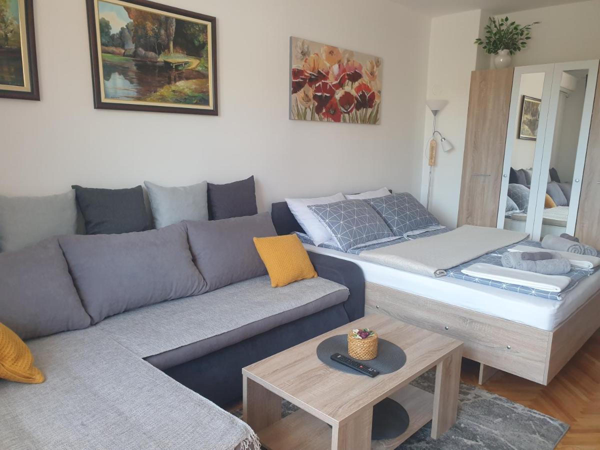 Despot Apartmani Ni Buitenkant foto